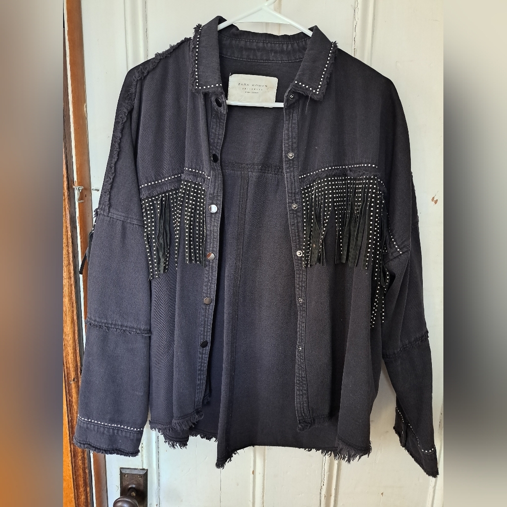 ZARA black Jean Jacket. Worn In Good condition.